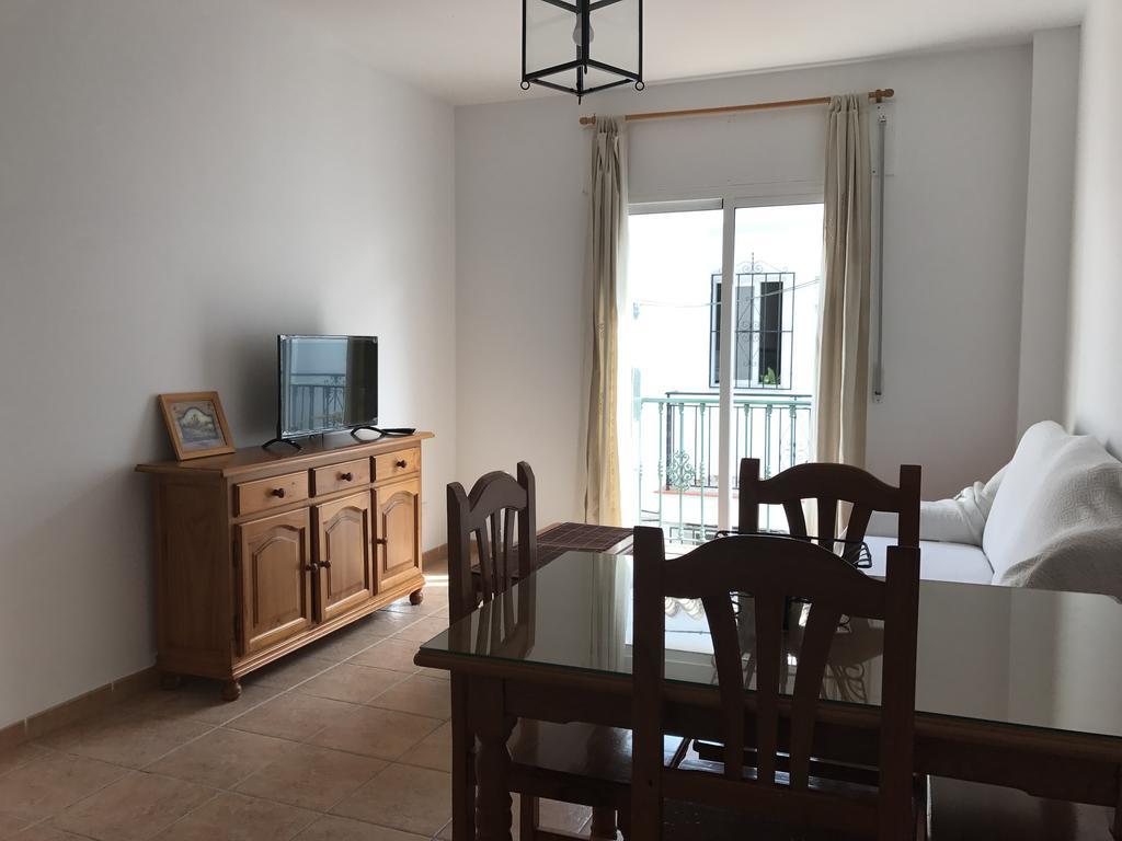 Easy Nerja Apartments Dış mekan fotoğraf