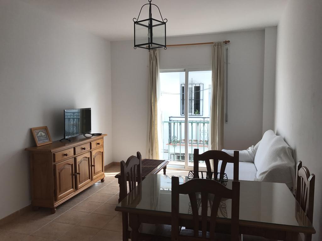 Easy Nerja Apartments Dış mekan fotoğraf